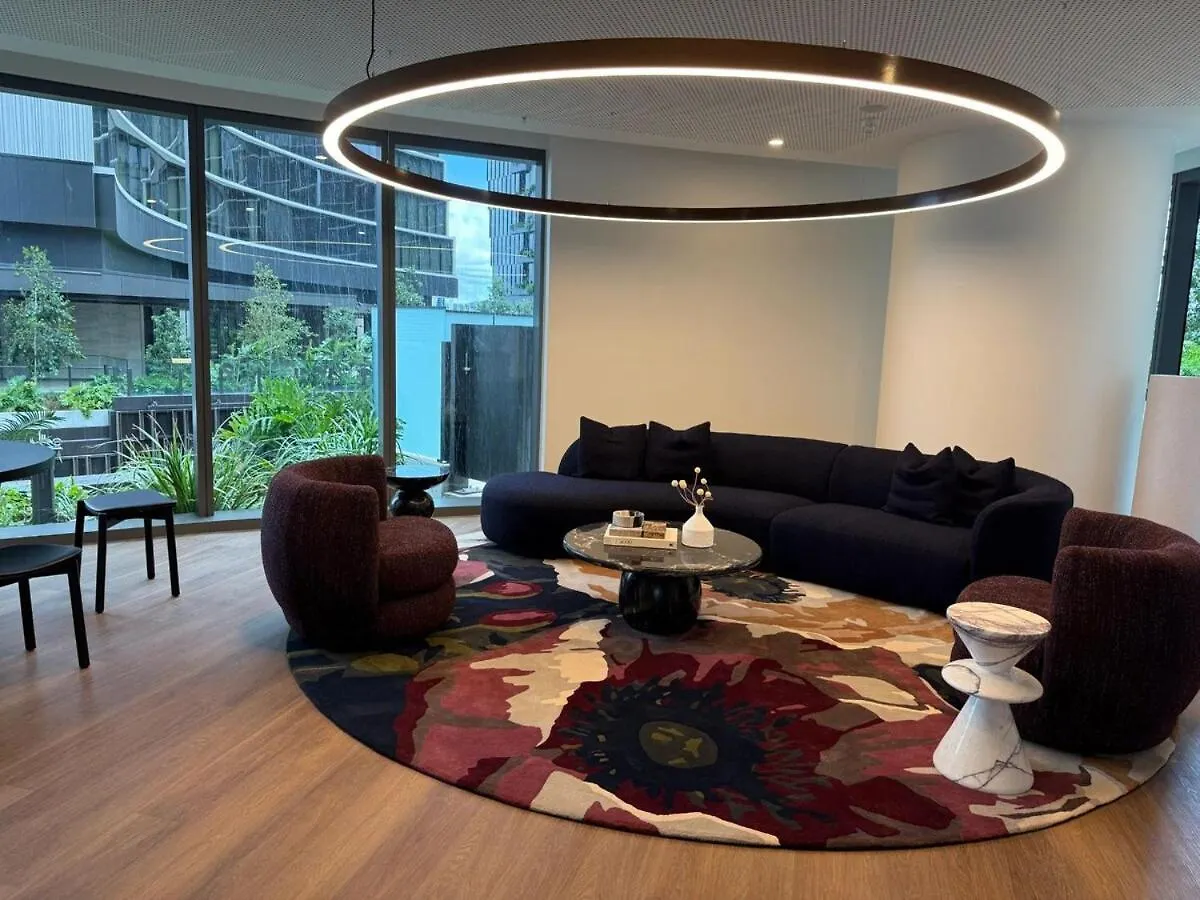Apartment 2B2B Retreat Land Mark In Brisbane City Queens Wharf Australia